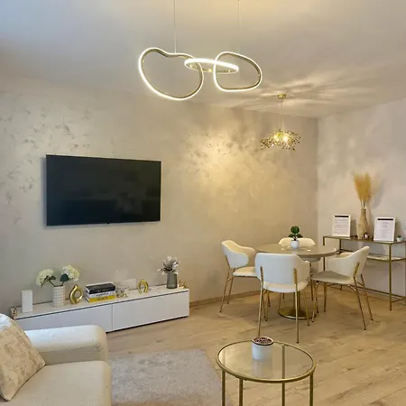 Silk -free Private Garage Nyíregyháza